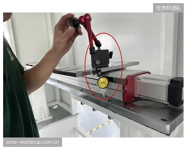 为提升硬度控制的精密度,某国内厂商与德国Böhler-Uddeholm钢厂达成协议,引进K110粉末钢,从源头减少微观组织中的杂质 为提升硬度控制的精密度,某国内厂商与德国Böhler-Uddeholm钢厂达成协议,引进K110粉末钢,从源头减少微观组织中的杂质